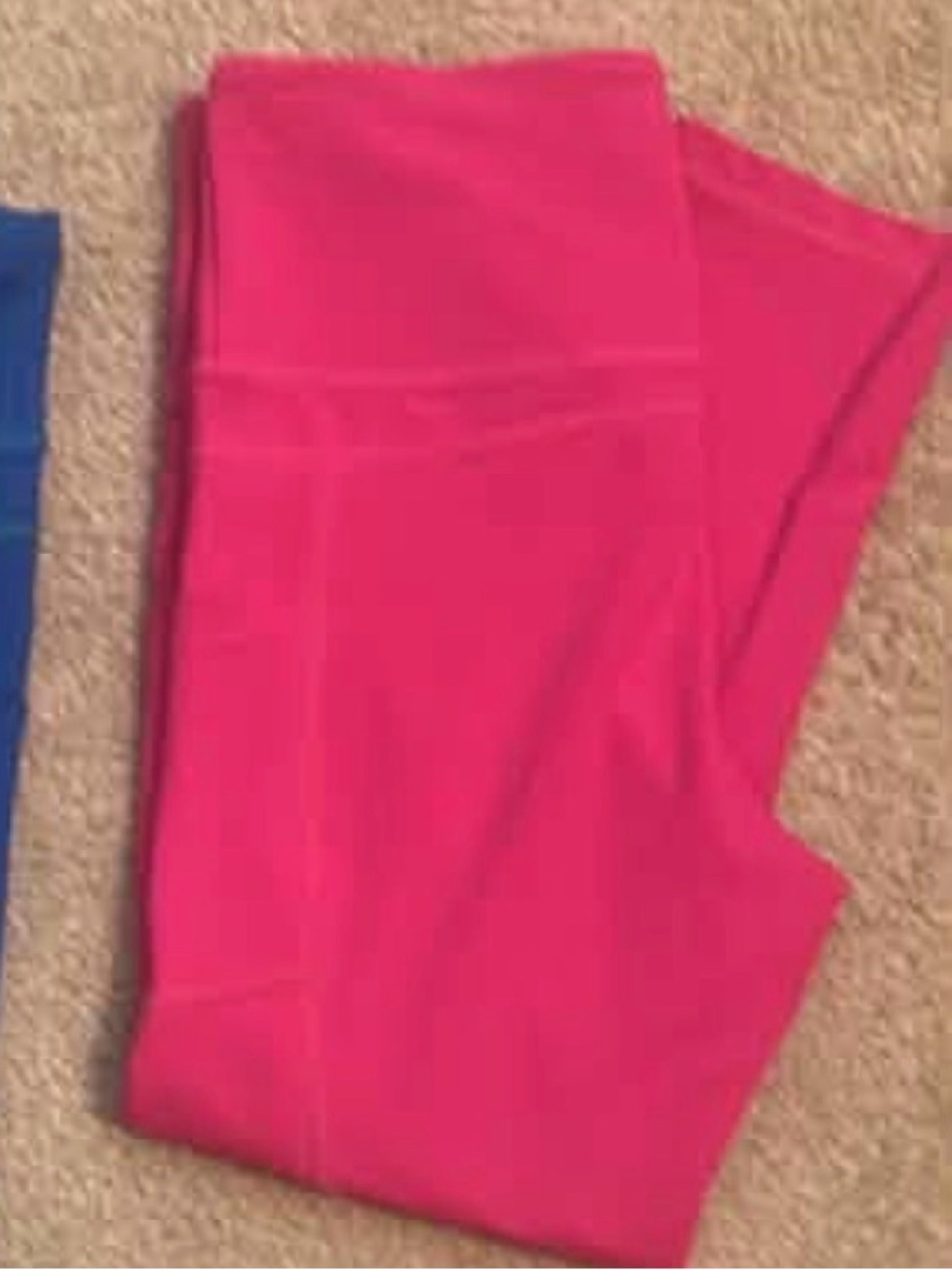 Woman’s ZYIA LNT hot pink leggings with pockets 6-8
